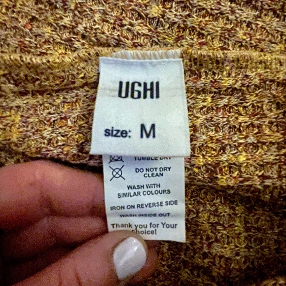 UGHI European Collection midi/maxi Dress w/ fine detailings - Picture 7 of 10